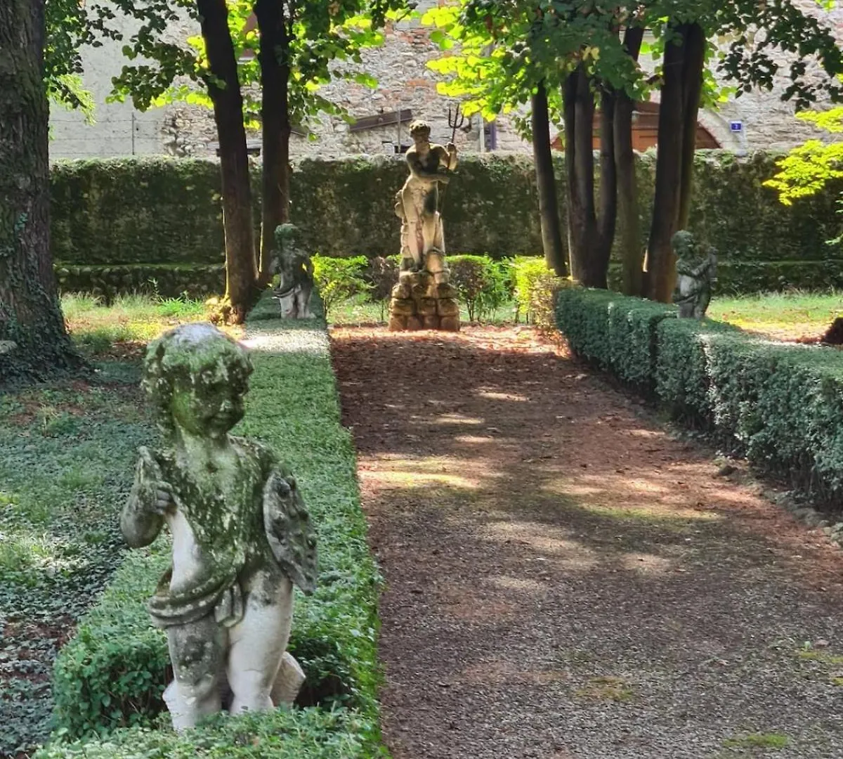 Holiday home Il Dondolo Di Villa Carlotta Mozzo